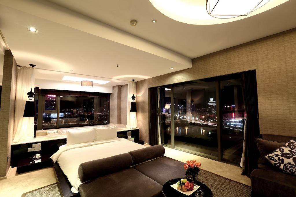 Le Parker Hotel سانيا الغرفة الصورة